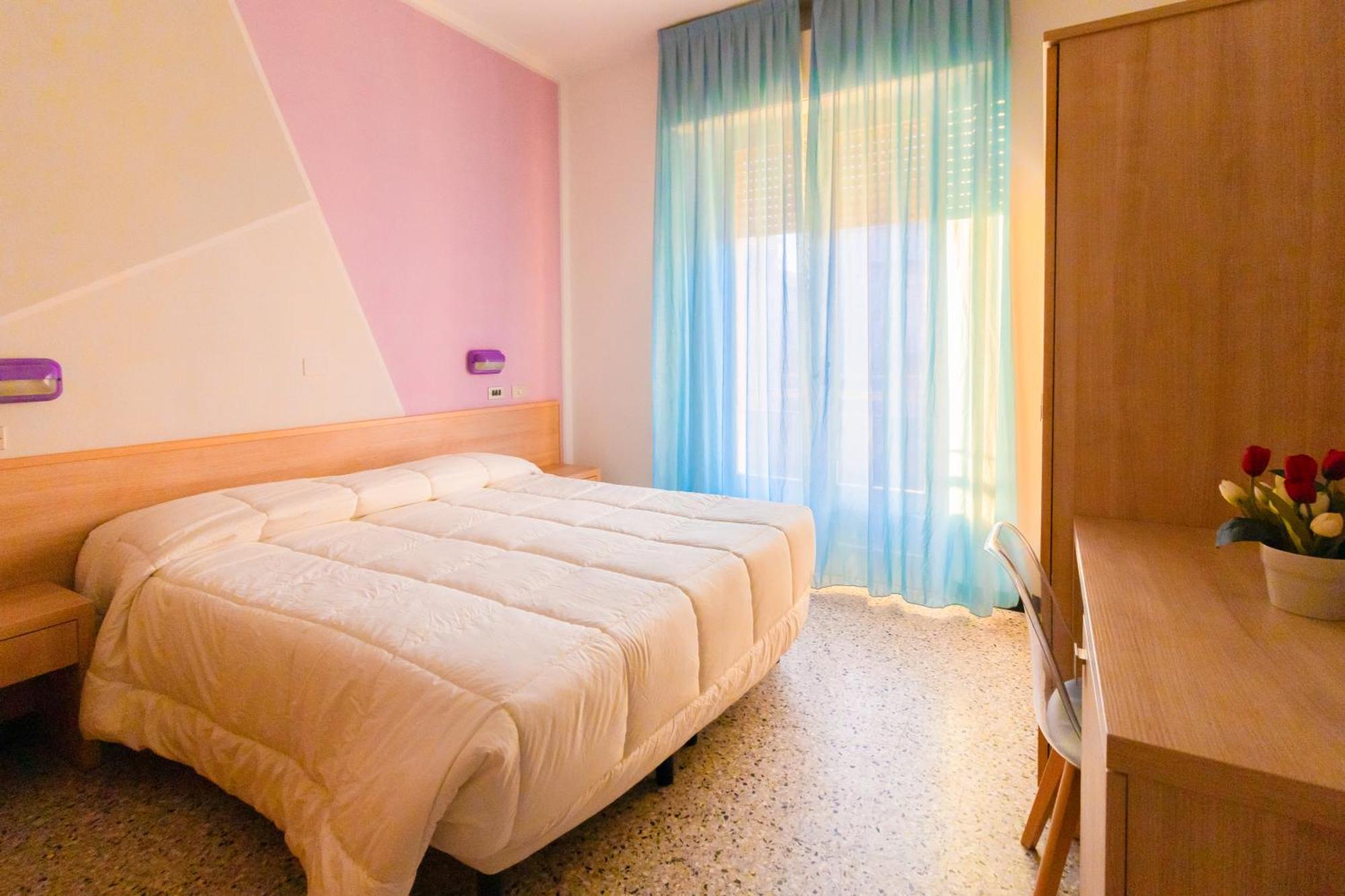 Abc Hotel Rimini Bagian luar foto