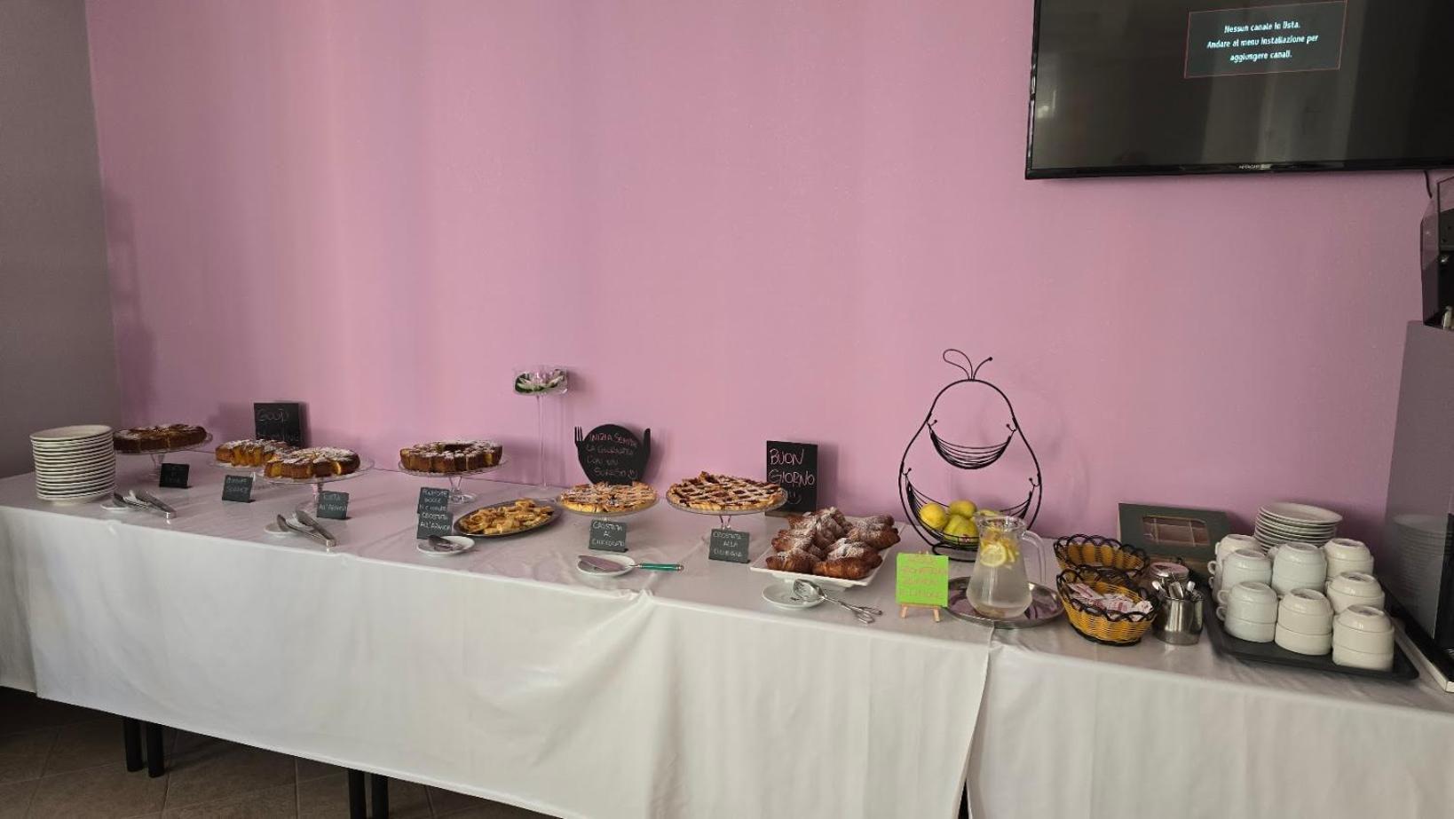 Abc Hotel Rimini Bagian luar foto