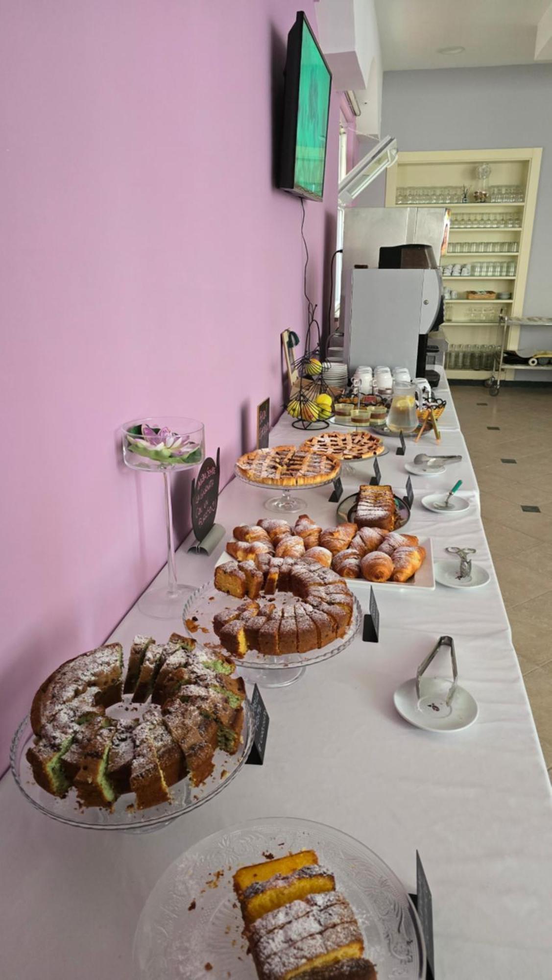 Abc Hotel Rimini Bagian luar foto