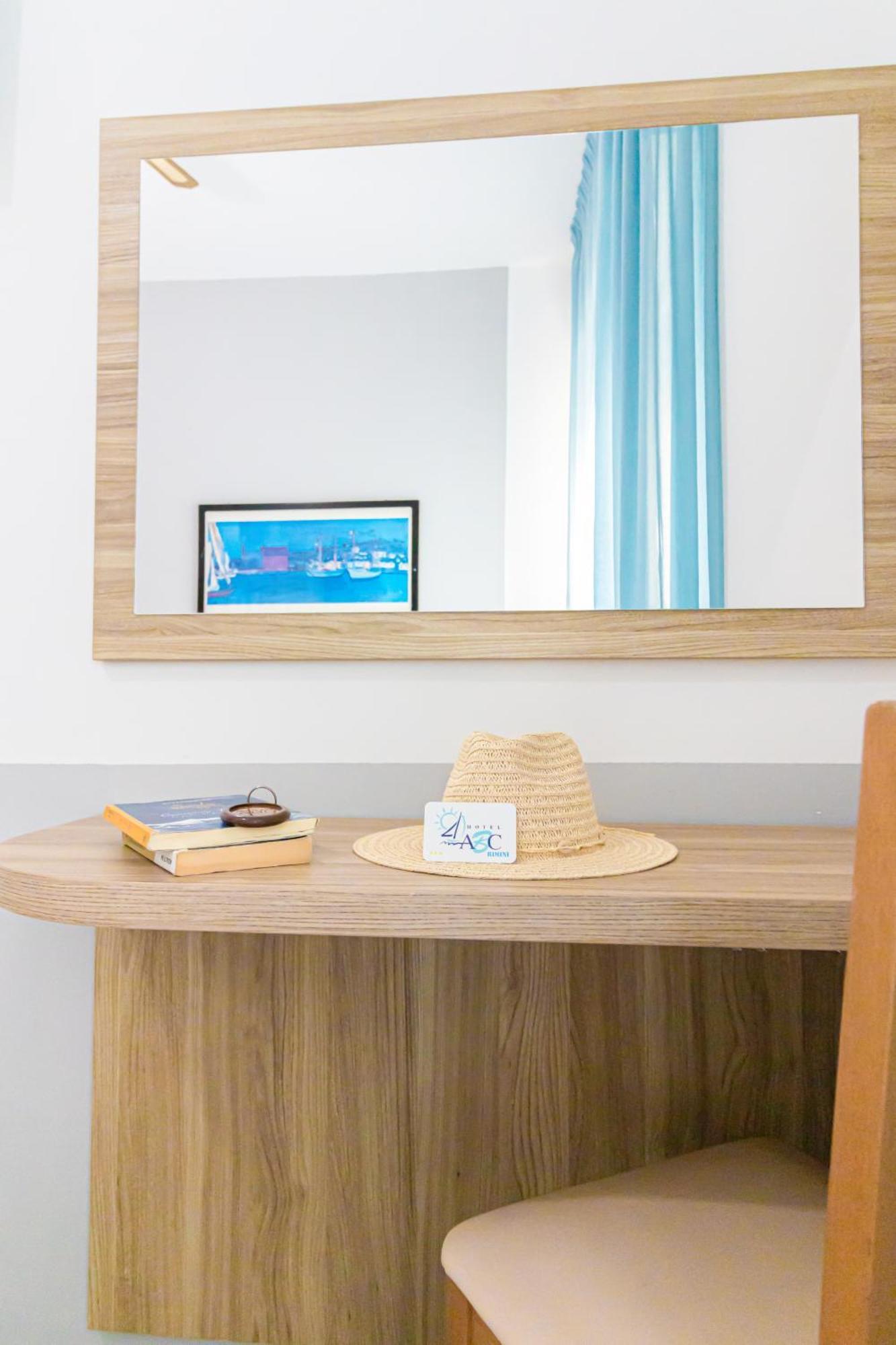 Abc Hotel Rimini Bagian luar foto