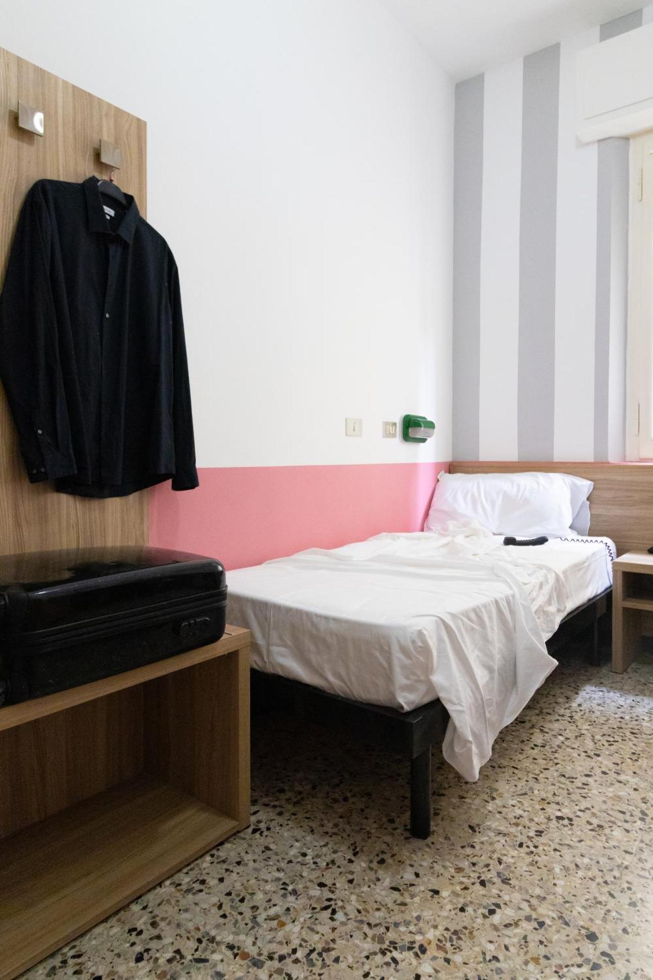 Abc Hotel Rimini Bagian luar foto